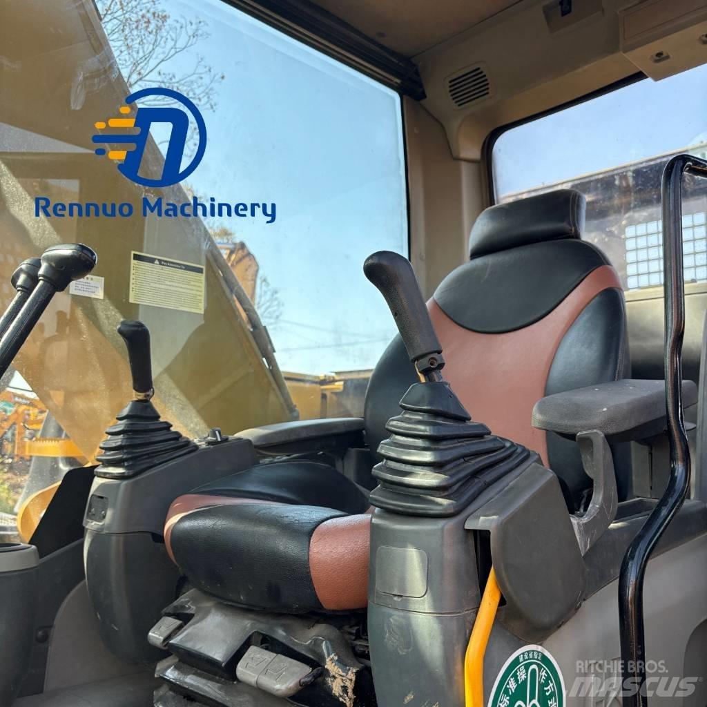 CAT 320D Rupsgraafmachines