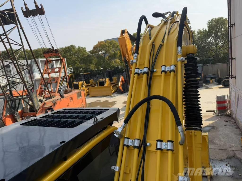 Komatsu PC200-8N1 Midigraafmachines 7t - 12t