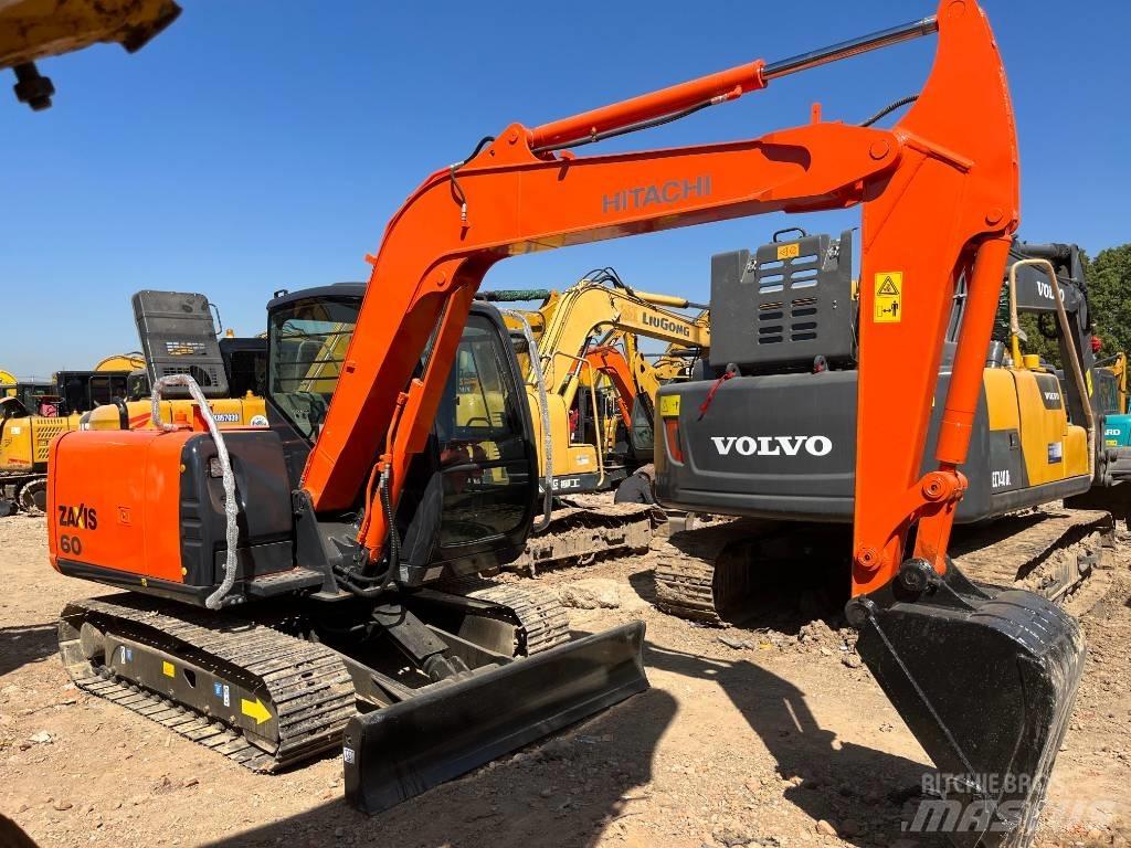 Hitachi ZX 60 Minigraafmachines < 7t