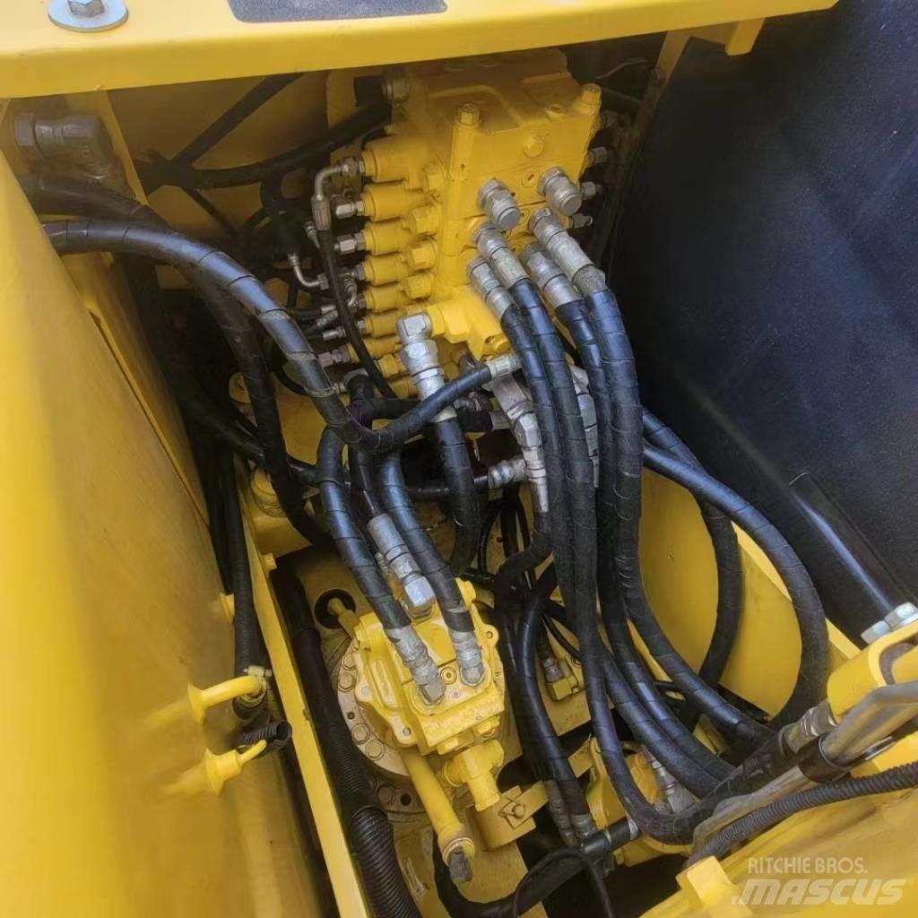 Komatsu PC 130 Rupsgraafmachines