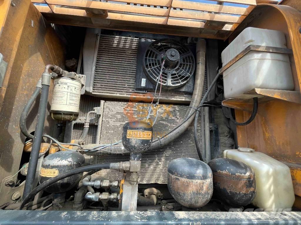 Hyundai 210W-9 Rupsgraafmachines