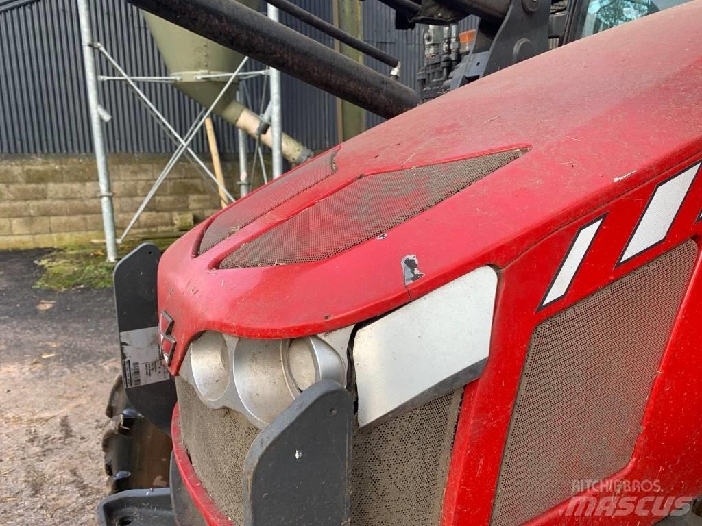Massey Ferguson 5440 Tractoren