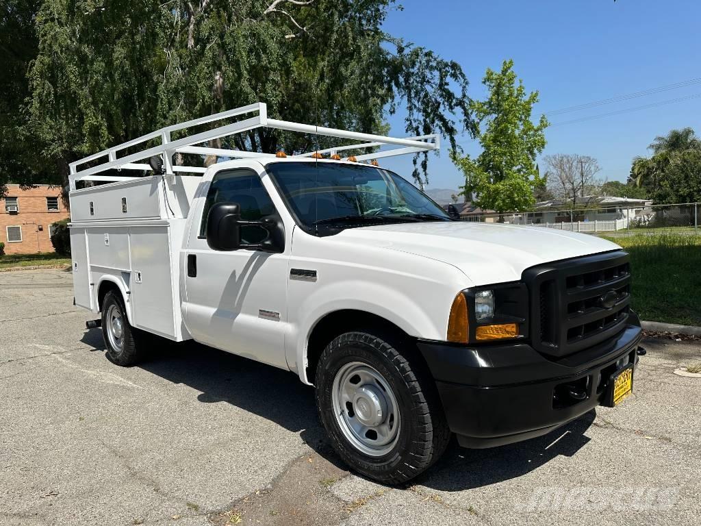 Ford F 350 Bestelwagens met open laadbak