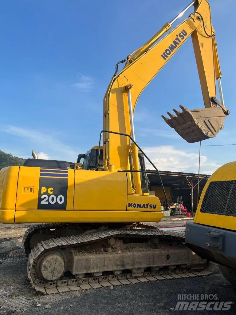 Komatsu PC 200-7 Rupsgraafmachines