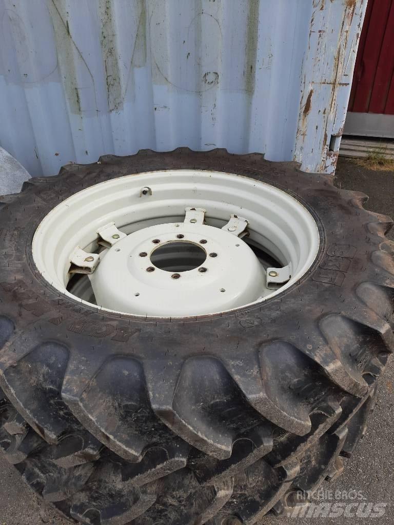 BKT 380/85R34 Overige accessoires voor tractoren