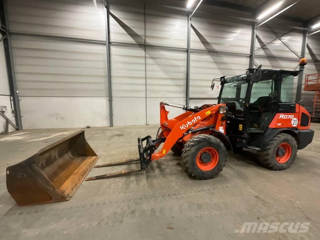 Kubota R 070 Wielladers