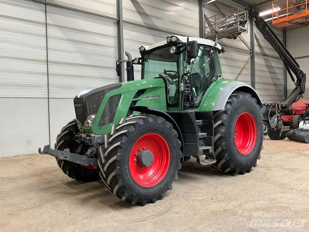 Fendt 828 Vario TMS Tractoren