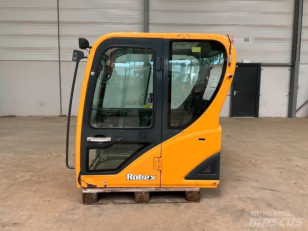 Hyundai Robex 55-9 A Cabine en interieur