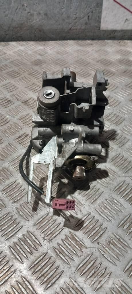 MAN TGX    7360051146 Cabine en interieur