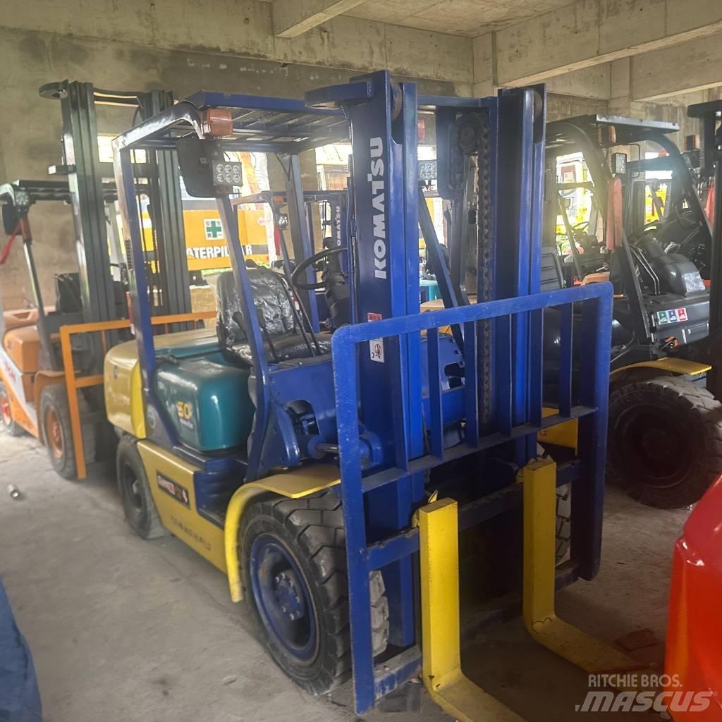 Komatsu F30T Diesel heftrucks