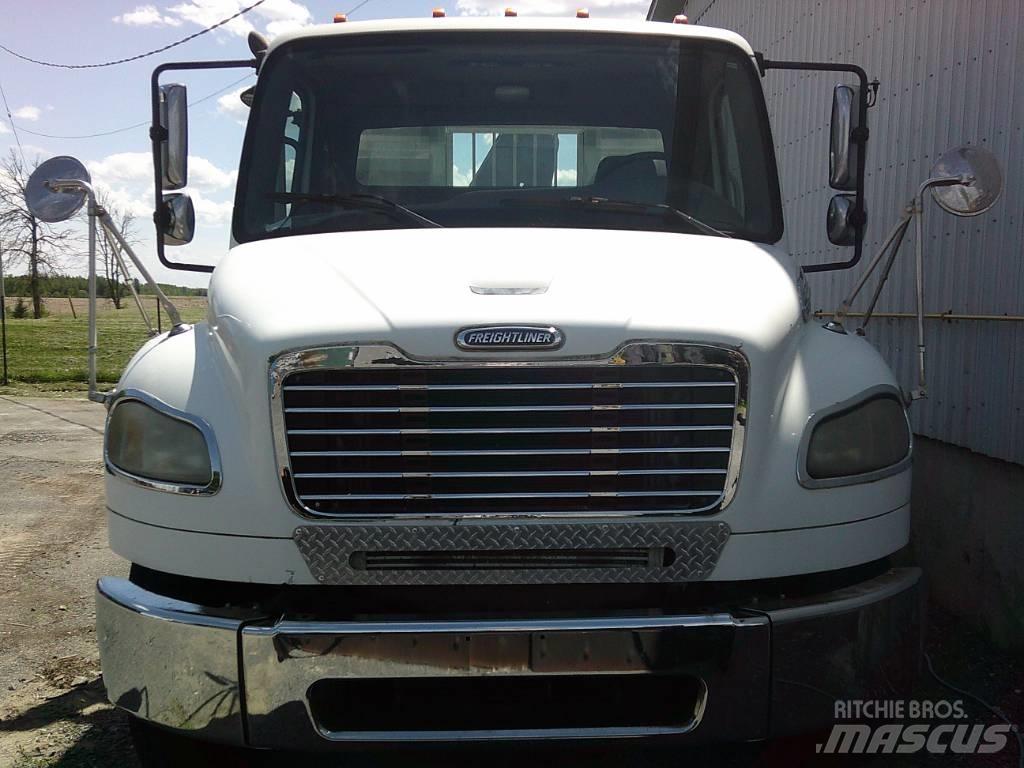 Freightliner M2 Chassis met cabine