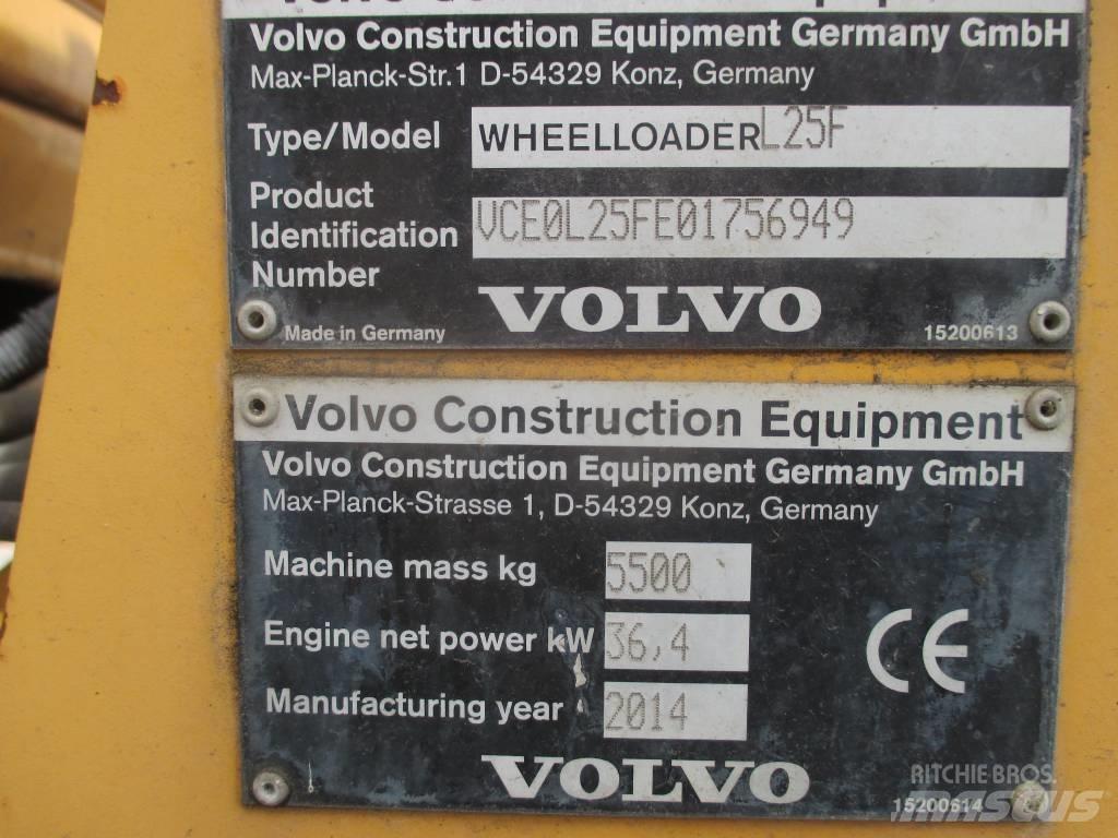 Volvo L 25 F Wielladers