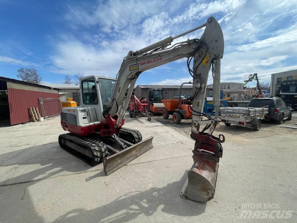 Takeuchi TB 250 Minigraafmachines < 7t