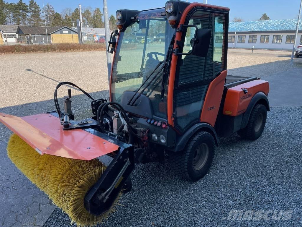 Holder B250 Compacttrekkers