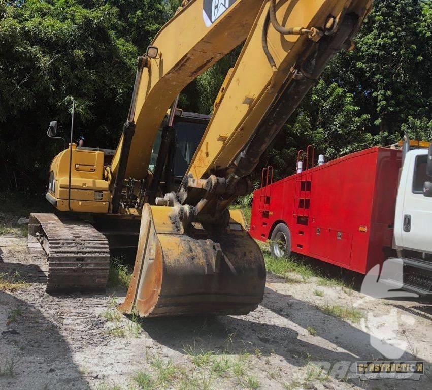 CAT 320 D L Rupsgraafmachines