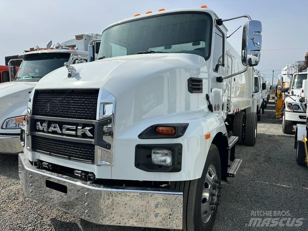 Mack MD7 Vuilniswagens