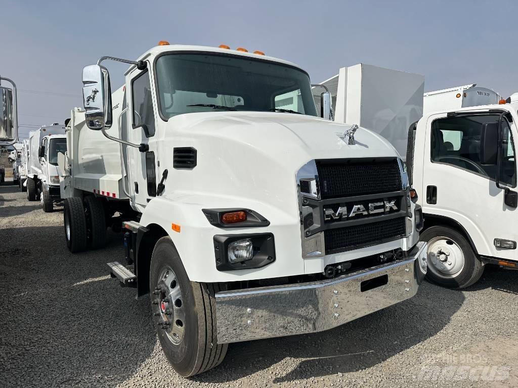 Mack MD7 Vuilniswagens