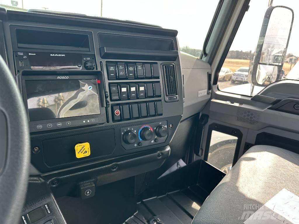 Mack MD7 Vuilniswagens