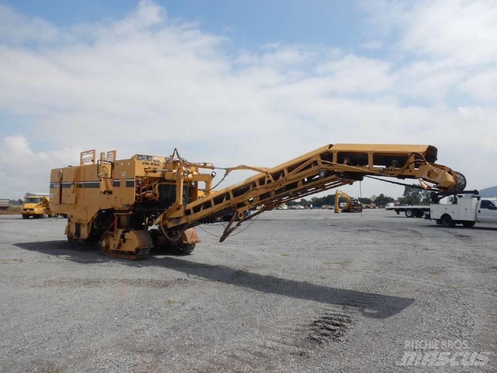 CMI PR650 Asfaltafwerkmachines