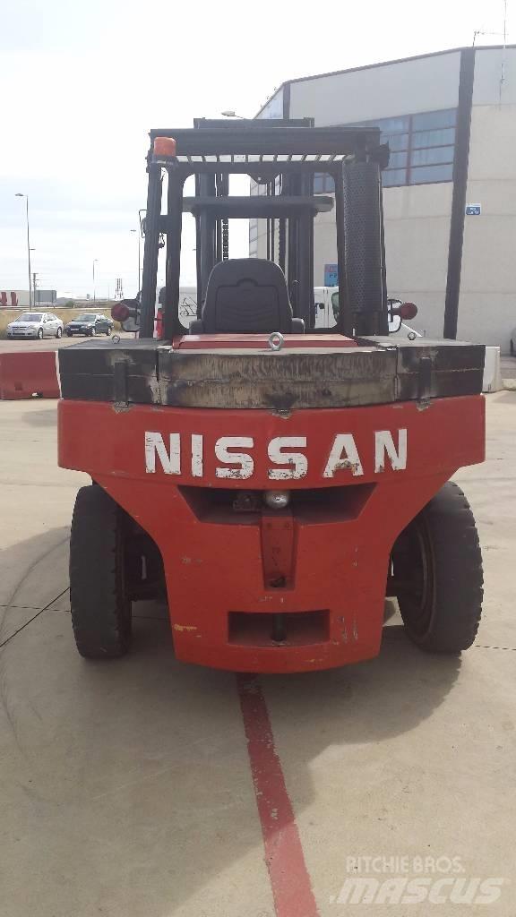 Nissan WF05H70U Diesel heftrucks