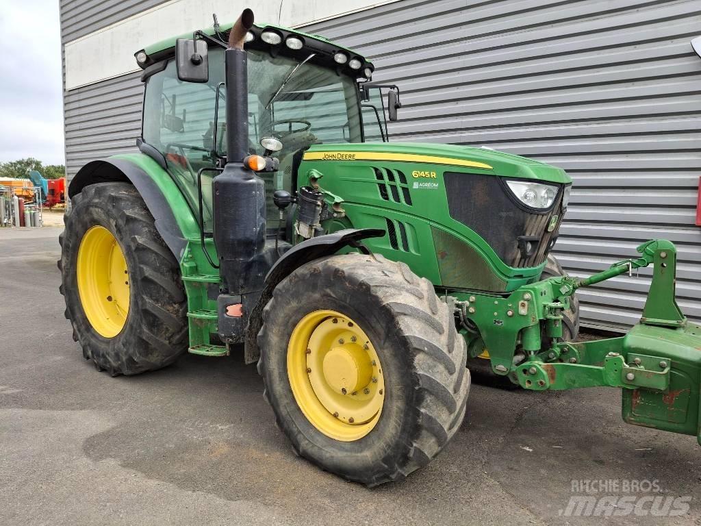 John Deere 6145 R Tractoren