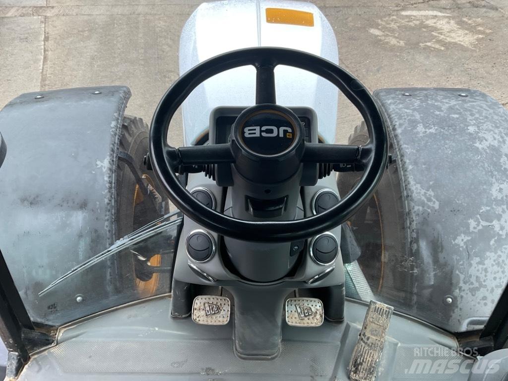 JCB Fastrac 4220 Tractoren