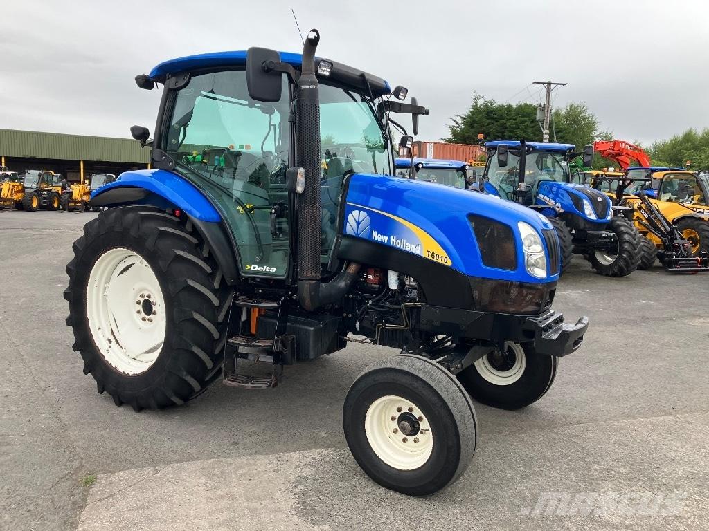 New Holland T6010 Tractoren
