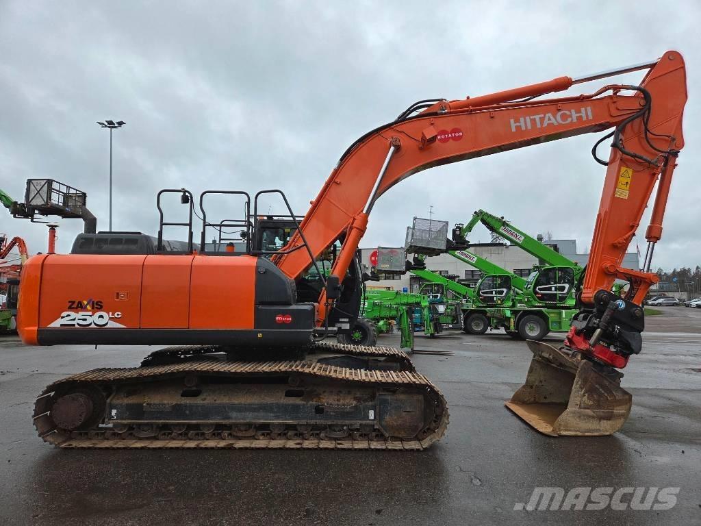 Hitachi ZX 250 LC-6 Rupsgraafmachines