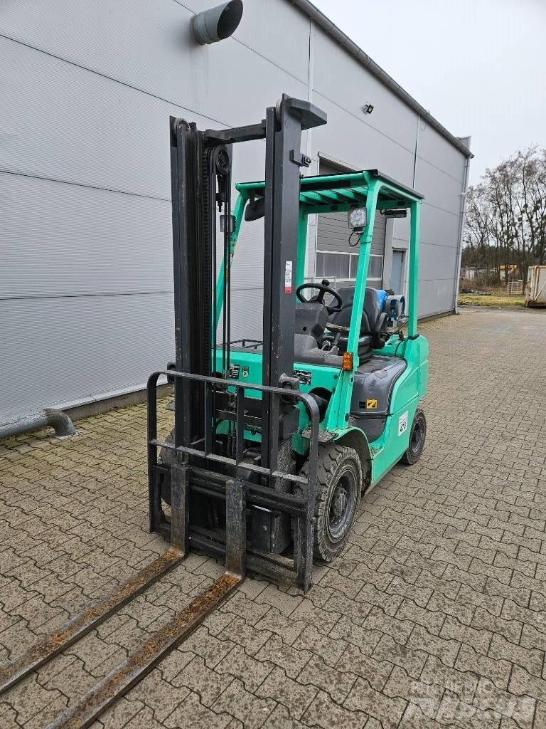 Mitsubishi FG 25 LPG heftrucks