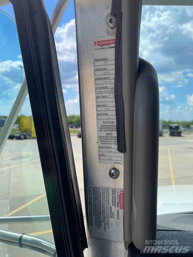 Kenworth T 800 Trekkers
