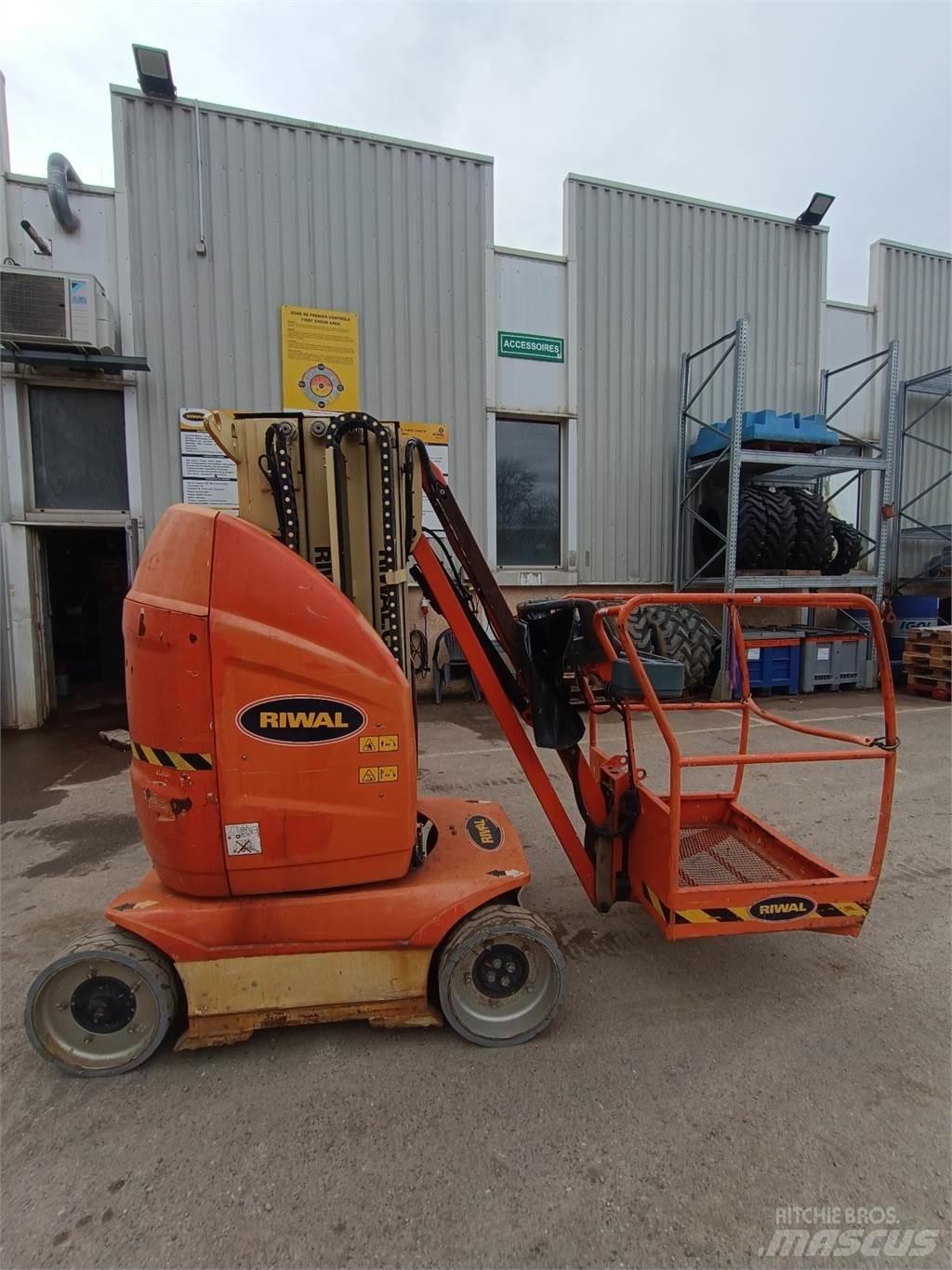 JLG T10E Andere liften en hoogwerkers