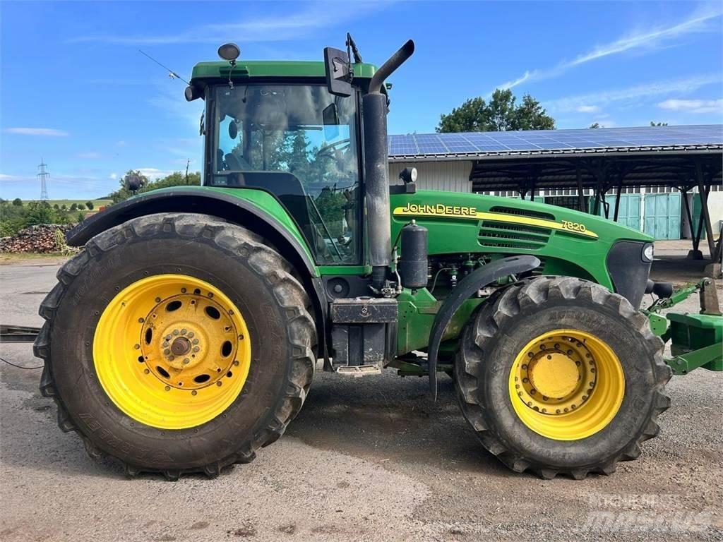 John Deere 7820 Tractoren