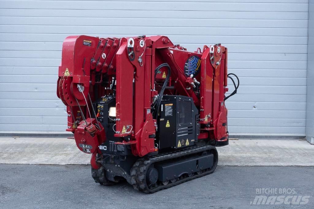 Unic URW-245 Mini hijskraan