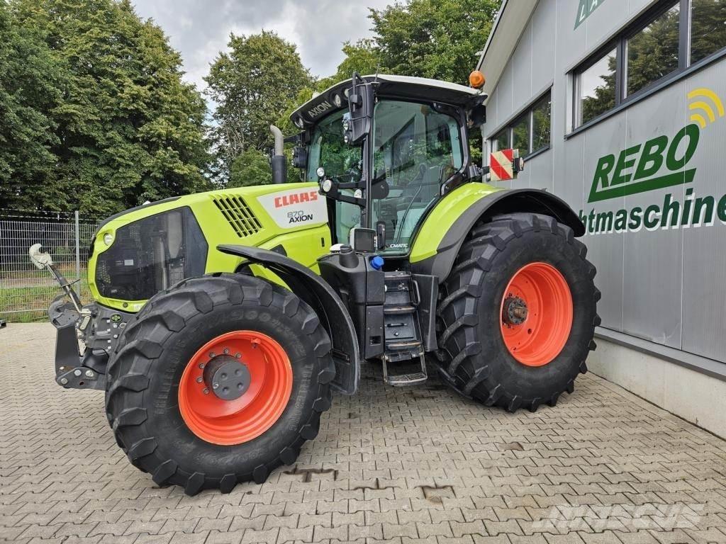 CLAAS Axion 870 Tractoren