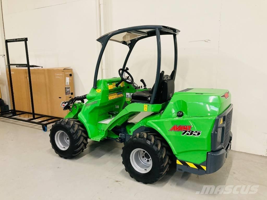 Avant 735 Miniladers