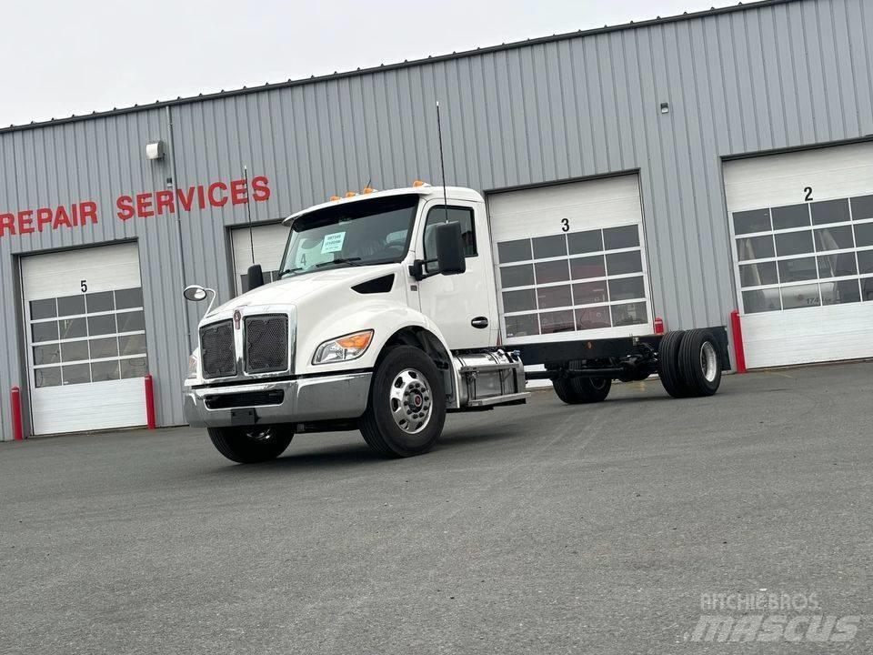 Kenworth T 380 Chassis met cabine