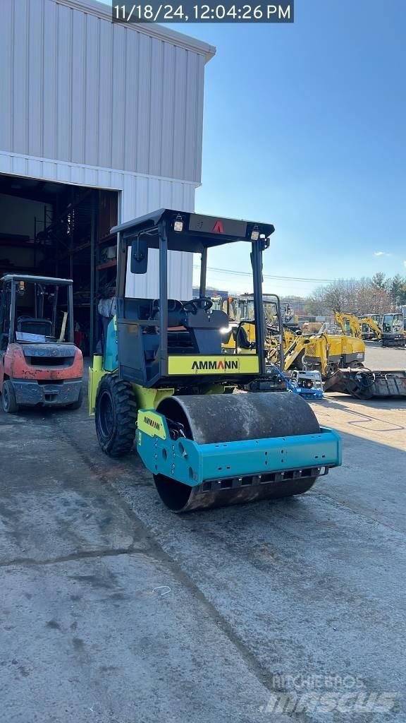 Ammann ARS 30 Trilrolwalsen