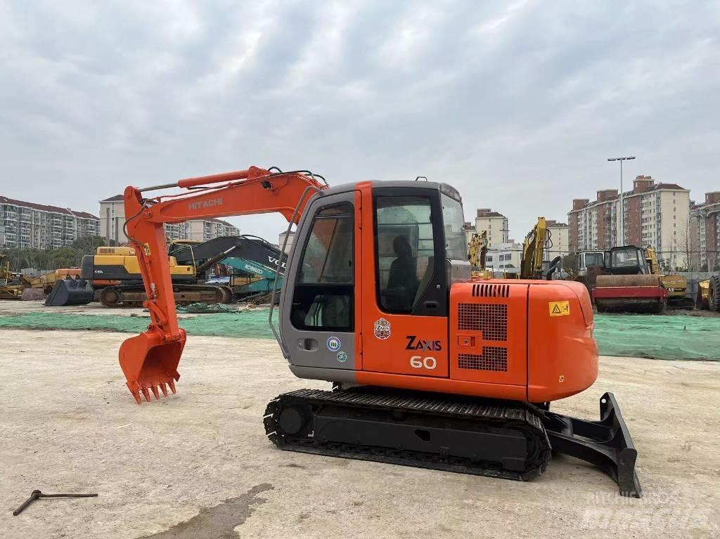 Hitachi ZX 60 Minigraafmachines < 7t