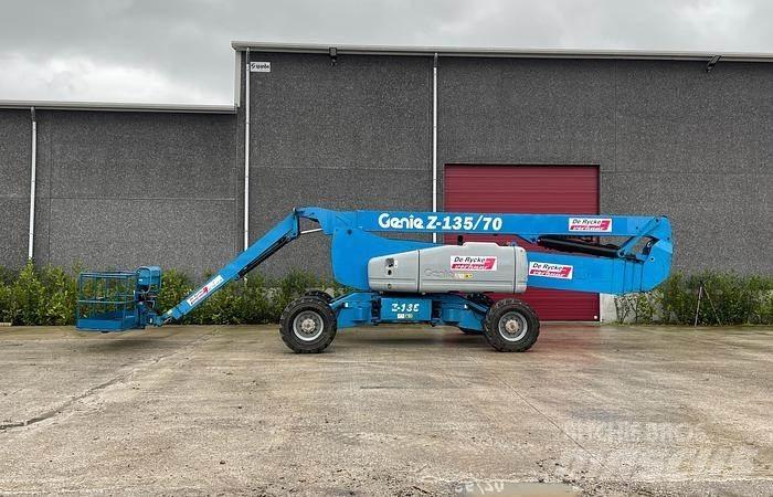 Genie Z135-70 Knikarmhoogwerkers