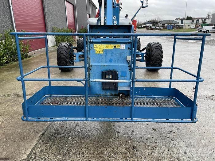 Genie Z135-70 Knikarmhoogwerkers