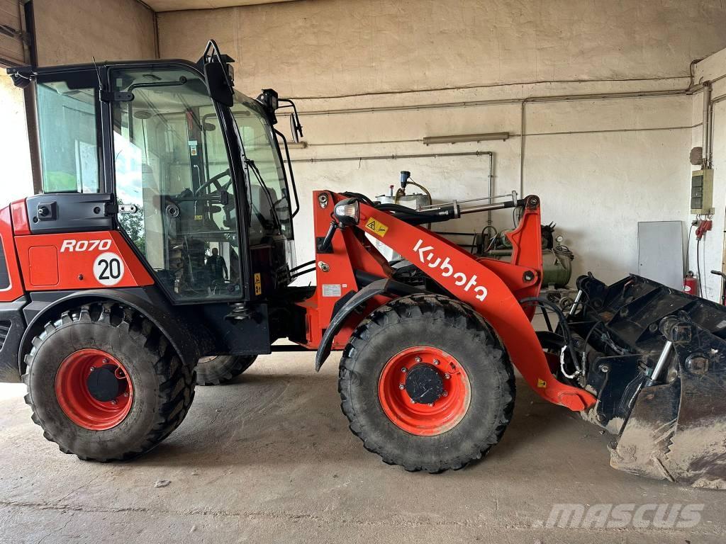 Kubota R 070 WT QC Wielladers