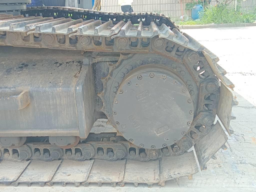 Hyundai R220LC-9S Rupsgraafmachines