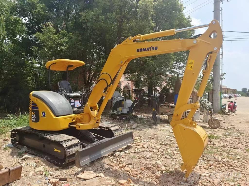 Komatsu PC35 Minigraafmachines < 7t