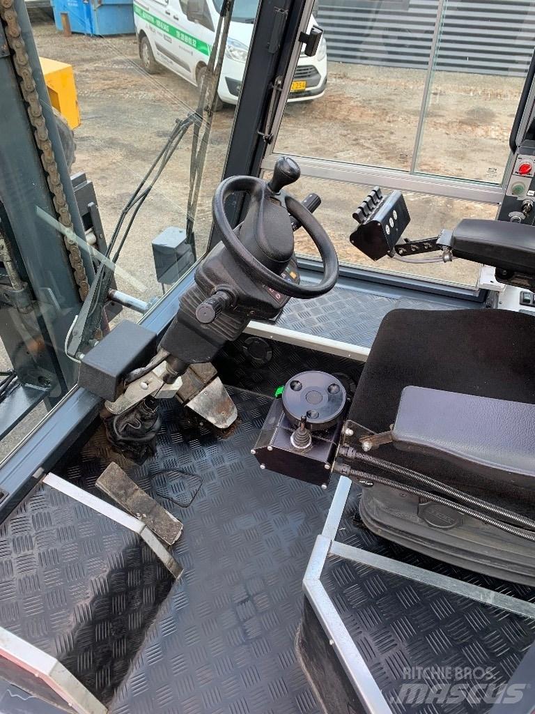Dantruck 9660 DD Diesel heftrucks