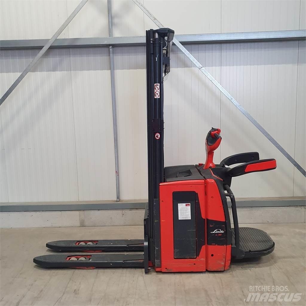 Linde L16APi Stapelaar meeloop