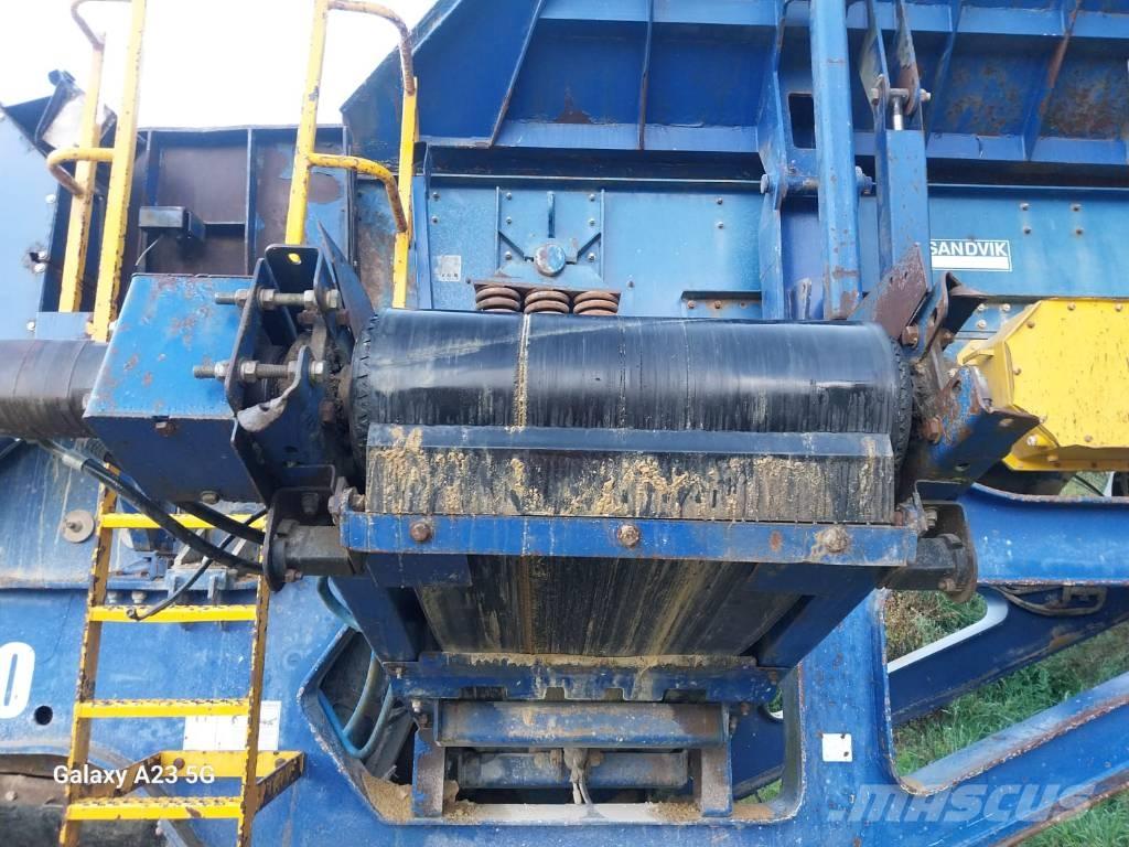 Fintec 1107 Mobile crushers