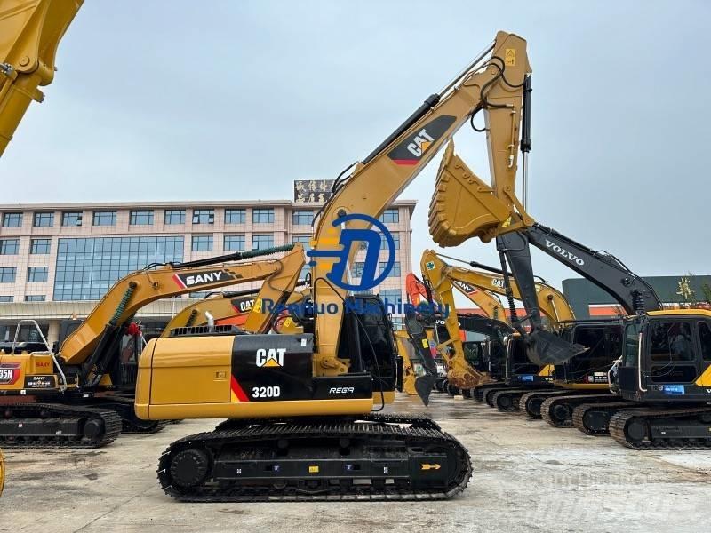 CAT 320D Rupsgraafmachines