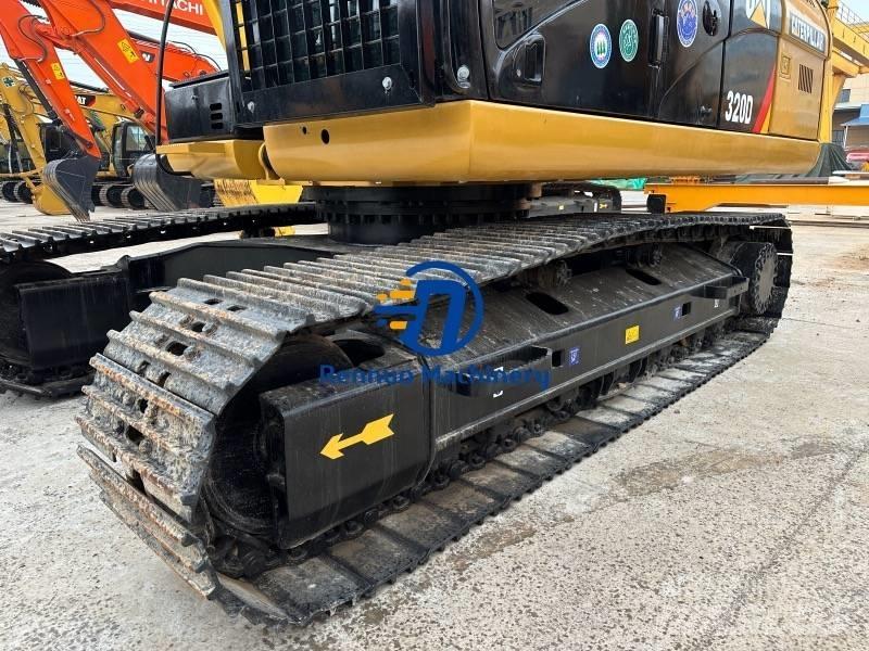 CAT 320D Rupsgraafmachines