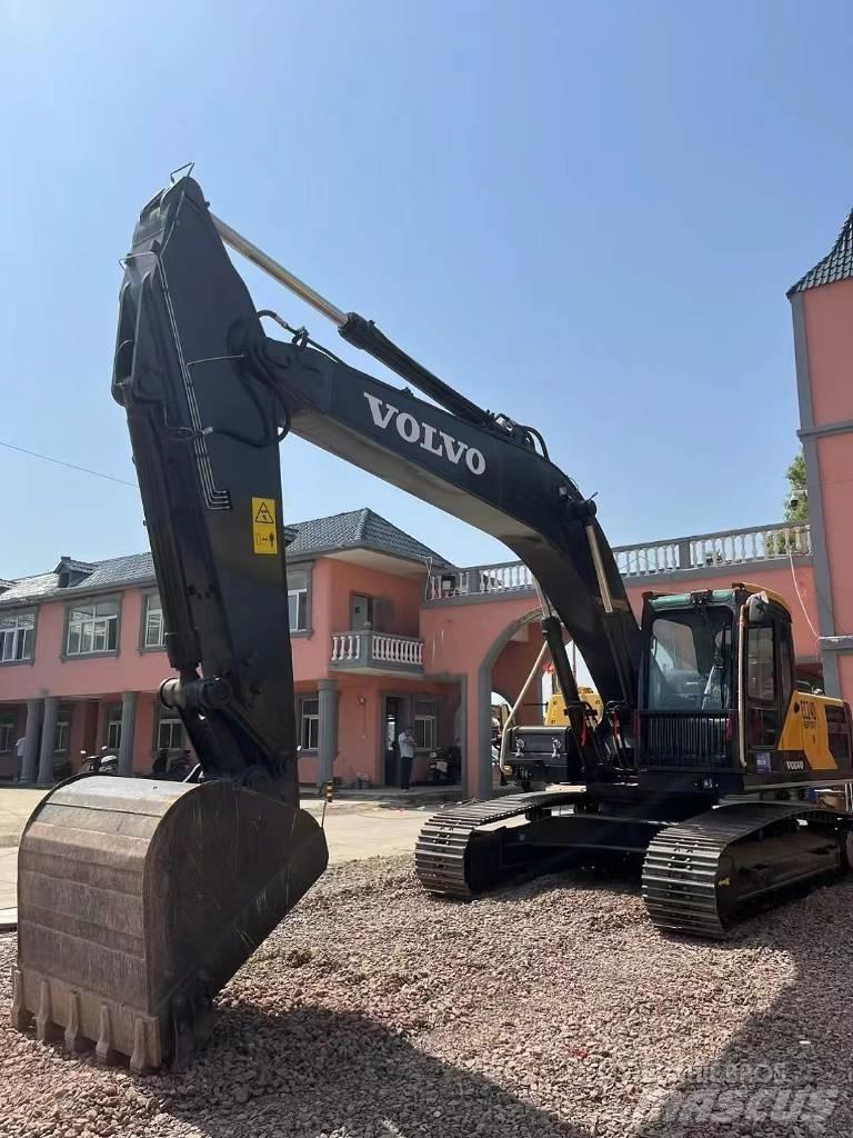 Volvo EC 240 Rupsgraafmachines