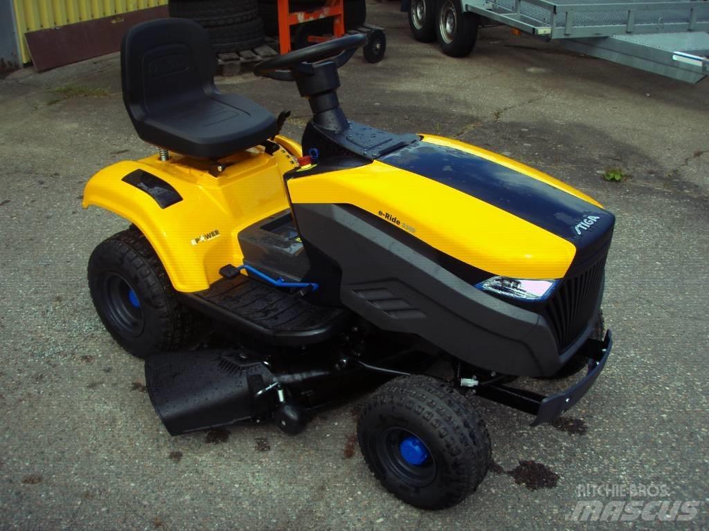 Stiga E-Ride S 300 Rijmaaiers